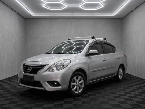 NISSAN VERSA 1.6 16V FLEX SL 4P MANUAL NISSAN VERSA 1.6 16V FLEX SL 4P MANUAL